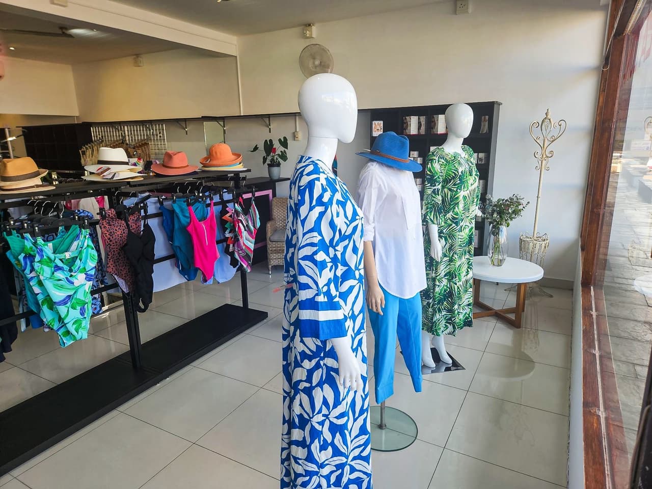 La Luna Boutique - Image 19